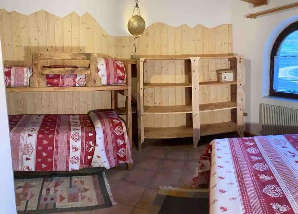Chalet Rustico Bertolini Per Gruppi! Villa Vermiglio Kültér fotó